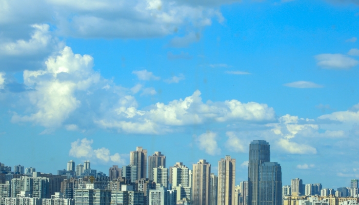 山东省高温来袭 鲁西北等地最高温达39℃
