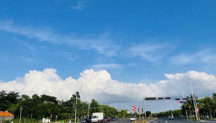 江苏未来三日天气：高温与强降雨交替登场