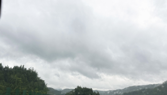 北京未来三天天气预报：晴热持续伴闷热 后天雷雨再登场