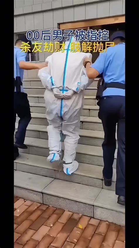 频繁染发有什么危害医生：每年最好不超过2次！